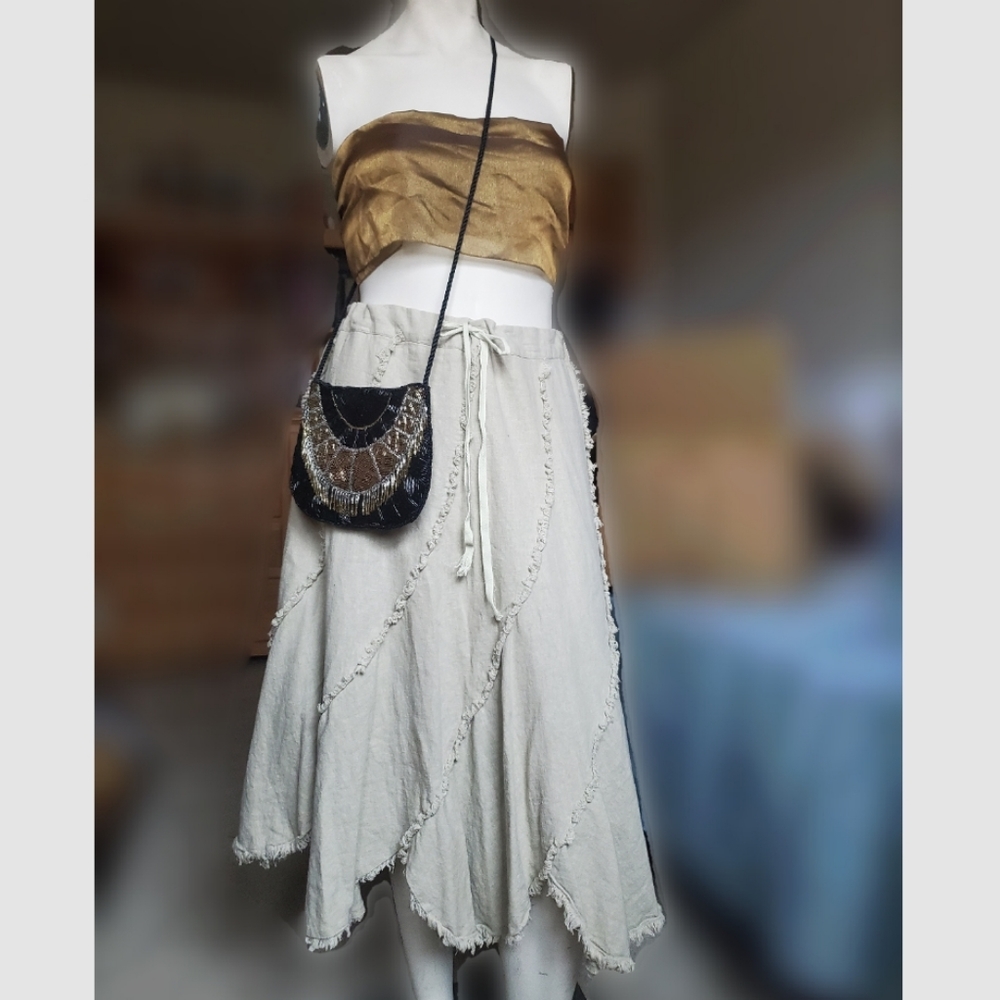 Linen y2k 2000s 90s skirt, size Large, tan, flowe petal shape